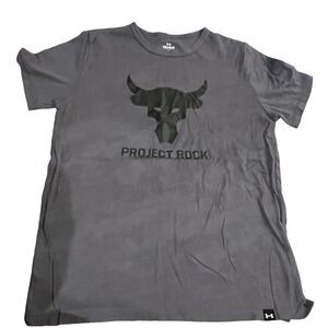 Under Armour Project Rock short sleeved grey‎ crewneck t-shirt boys large